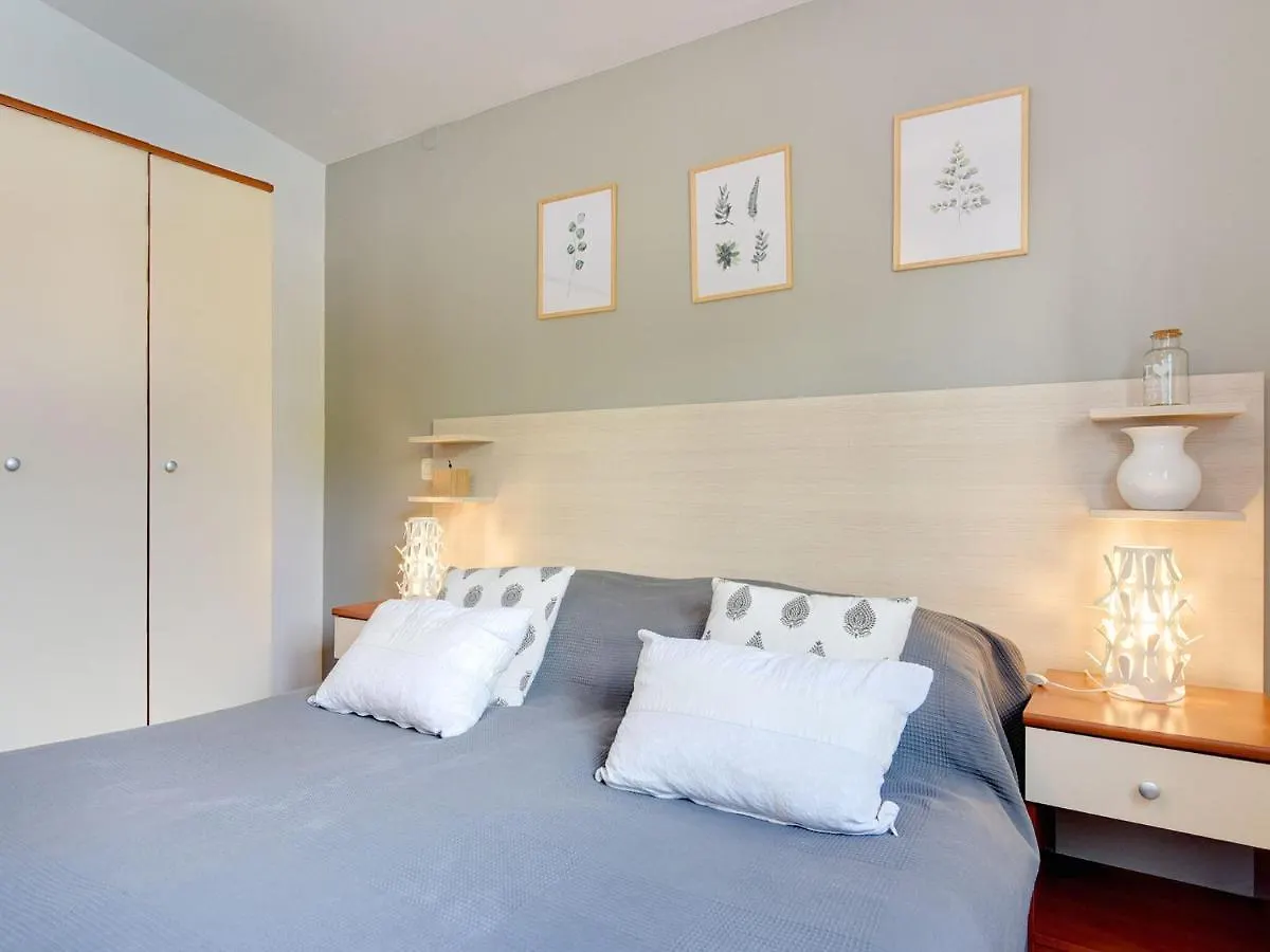 Boutique Apartment With Pool In Medulin